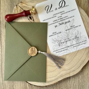 Invitație de nuntă cu plic Olive, sigiliu de ceară bronz și ciucure