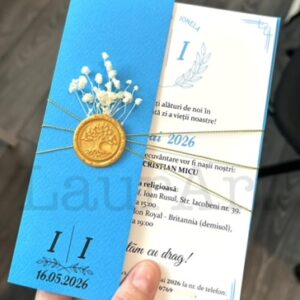 Invitație de nuntă cu sigiliu din ceară și flori uscate plic albastru